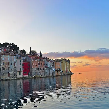 Apartment Fuer 4 Personen Ca 33 Qm In Rovinj, Istrien Istrische Riviera Rovinj